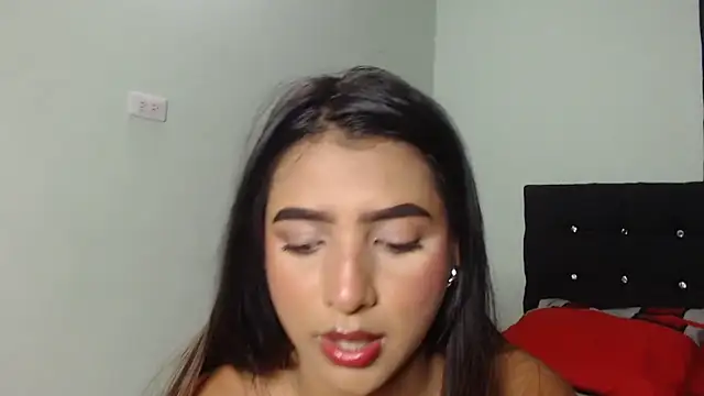 caroline steven05 online show from 11-02-25, 05:12