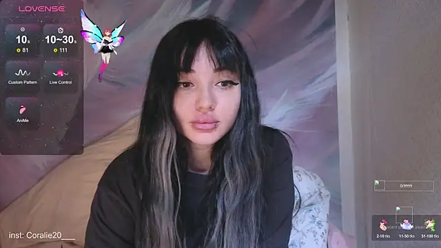 Snapshot of Coralie20_ chatting on 11-08-25, 07:45 Coralie20 online show from 11-08-25, 07:45