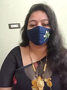 Snapshot of neelu-hoty chatting on 02-18-26, 09:50 neelu-hoty online show from 02-18-26, 09:50