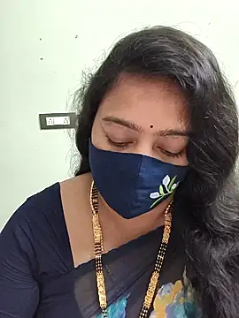 Snapshot of neelu-hoty chatting on 10-27-25, 08:26 neelu-hoty online show from 10-27-25, 08:26