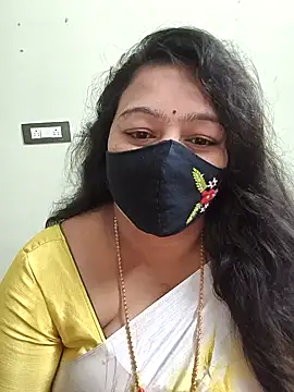 Snapshot of neelu-hoty chatting on 02-25-26, 04:29 neelu-hoty online show from 02-25-26, 04:29