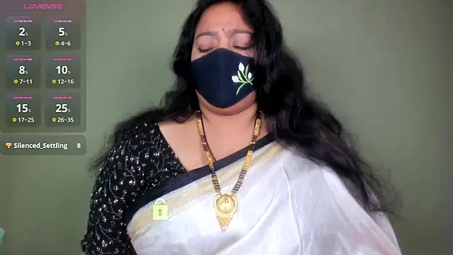 Snapshot of neelu-hoty chatting on 06-12-26, 12:03 neelu-hoty online show from 06-12-26, 12:03