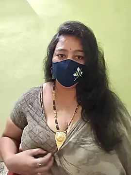 neelu-hoty online show from 04-15-26, 12:21