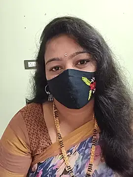 Snapshot of neelu-hoty chatting on 10-15-25, 03:31 neelu-hoty online show from 10-15-25, 03:31