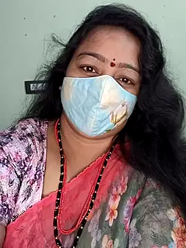 Snapshot of neelu-hoty chatting on 10-25-25, 08:02 neelu-hoty online show from 10-25-25, 08:02