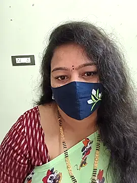 Snapshot of neelu-hoty chatting on 02-19-26, 01:19 neelu-hoty online show from 02-19-26, 01:19