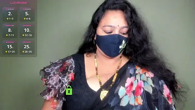 Snapshot of neelu-hoty chatting on 07-04-26, 03:05 neelu-hoty online show from 07-04-26, 03:05