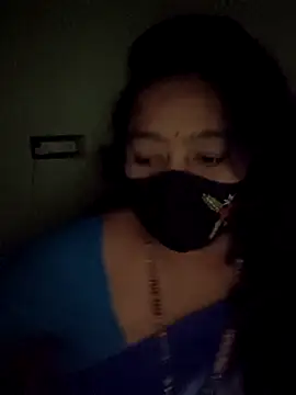 neelu-hoty online show from 03-04-26, 08:00