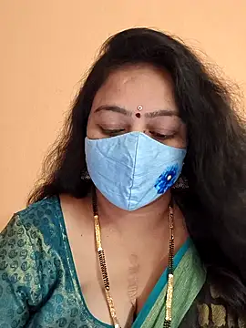 Snapshot of neelu-hoty chatting on 03-02-25, 03:52 neelu-hoty online show from 03-02-25, 03:52