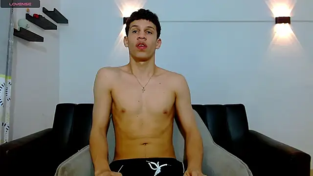 Snapshot of jeff_ross chatting on 05-22-26, 12:58 jeff ross online show from 05-22-26, 12:58