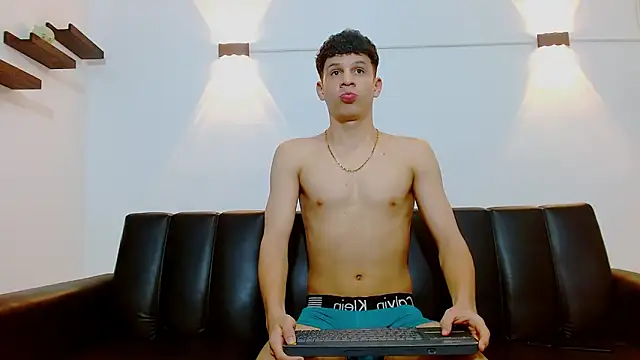 Snapshot of jeff_ross chatting on 02-10-26, 08:57 jeff ross online show from 02-10-26, 08:57