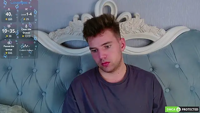 ArthurWhitee online show from 03-27-26, 03:37