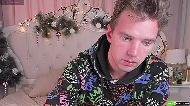 ArthurWhitee online show from 12-16-25, 08:07