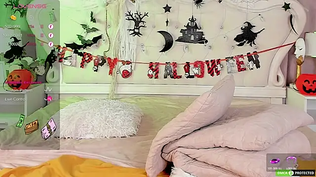 ArthurWhitee online show from 10-29-25, 04:17