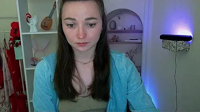  Barbie Kiss  online show from 05-27-26, 05:09