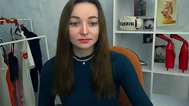  Barbie Kiss  online show from 01-17-26, 12:20