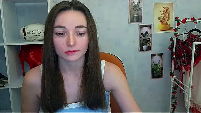  Barbie Kiss  online show from 01-14-26, 12:42