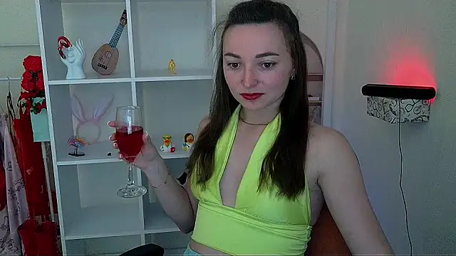  Barbie Kiss  online show from 05-26-26, 04:27