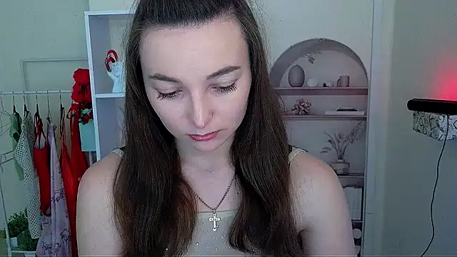  Barbie Kiss  online show from 05-09-26, 07:56