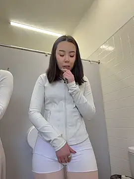 Asian Asami online show from 07-04-26, 02:43