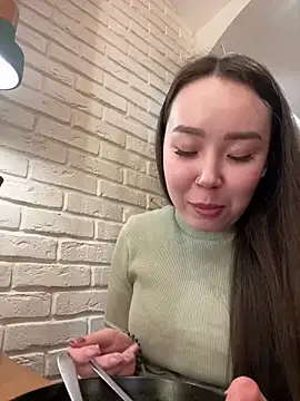 Snapshot of Asian_Asami chatting on 03-05-25, 06:01 Asian Asami online show from 03-05-25, 06:01