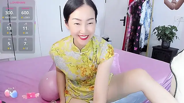 Snapshot of paopao-a chatting on 10-08-25, 03:52 paopao-a online show from 10-08-25, 03:52