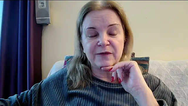 sexyjennyeu online show from 02-08-26, 02:04