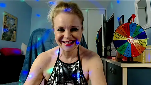 sexyjennyeu online show from 10-10-25, 07:47