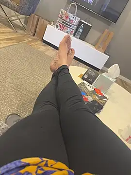 heena13 online show from 04-24-26, 06:48