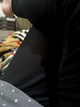 heena13 online show from 12-02-25, 07:43