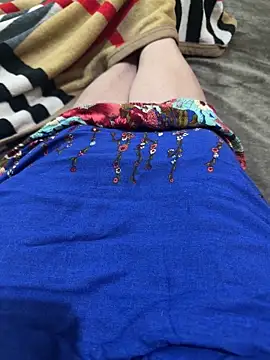 heena13 online show from 11-25-25, 06:14