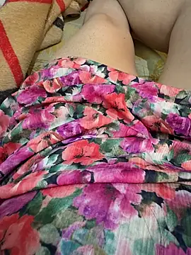 heena13 online show from 11-14-25, 09:13