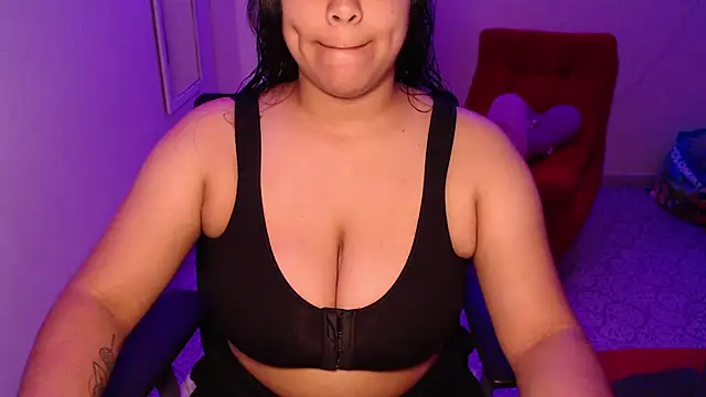 VenussTits97 online show from 12-20-25, 11:07