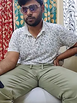 Snapshot of PawanHyd7 chatting on 02-27-26, 04:01 PawanHyd7 online show from 02-27-26, 04:01