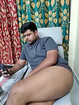 Snapshot of PawanHyd7 chatting on 09-17-25, 11:07 PawanHyd7 online show from 09-17-25, 11:07
