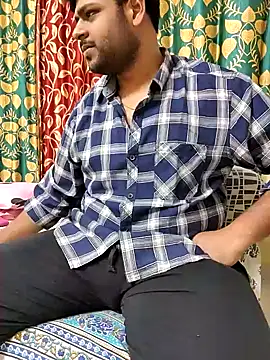 Snapshot of PawanHyd7 chatting on 02-20-26, 01:24 PawanHyd7 online show from 02-20-26, 01:24