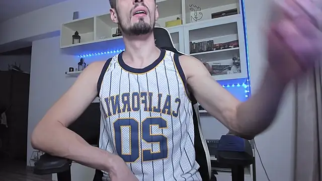 ToddClaytonn online show from 11-30-25, 08:04