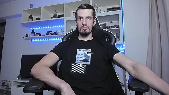 ToddClaytonn online show from 10-31-25, 11:44