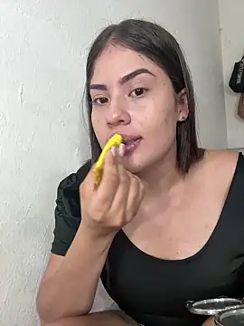 Snapshot of Sofia__cute3 chatting on 02-16-26, 08:07 Sofia cute3 online show from 02-16-26, 08:07