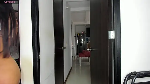 emily huddson  online show from 02-17-25, 10:27