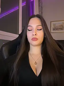 EricaWalls online show from 01-14-26, 05:27