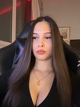 EricaWalls online show from 02-08-26, 07:11