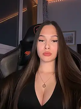 EricaWalls online show from 04-16-26, 06:52