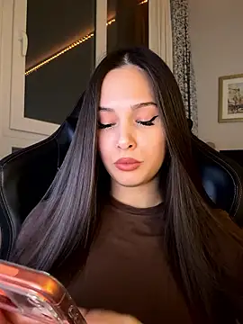 EricaWalls online show from 01-11-26, 03:30