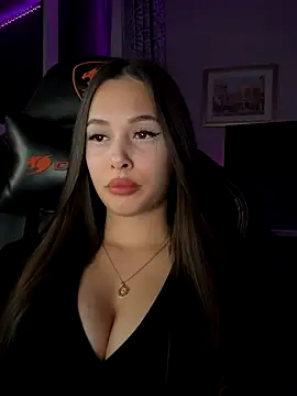 EricaWalls online show from 10-18-25, 10:45