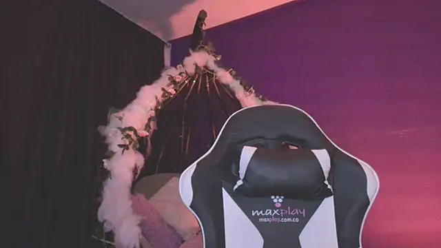 vanelope11 online show from 09-28-25, 07:26