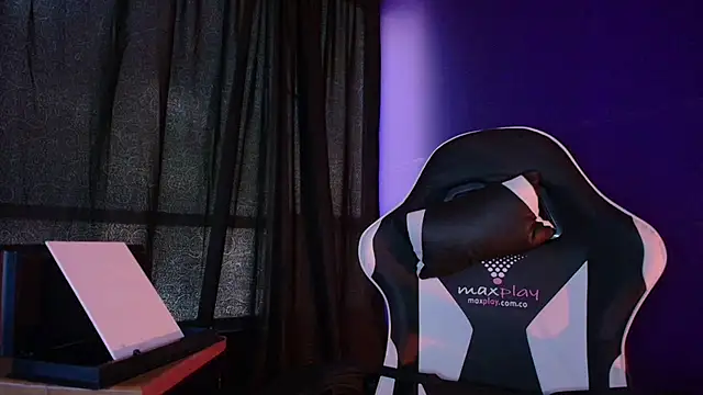 vanelope11 online show from 09-25-25, 08:04