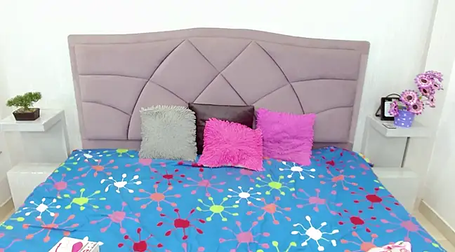 michell madisonn online show from 02-18-25, 09:09