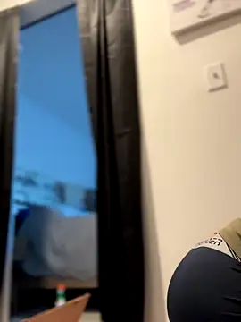 PeytonJohnn online show from 11-11-25, 08:58