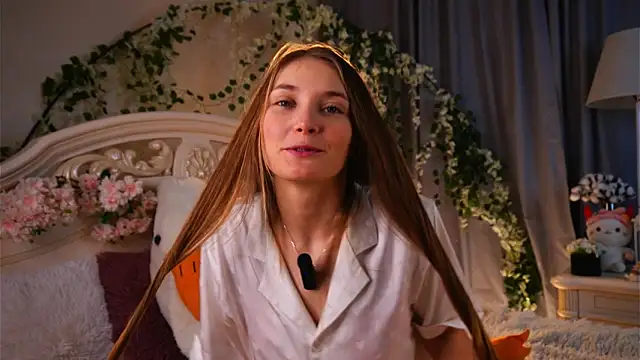 MonaEldon online show from 12-04-25, 02:21